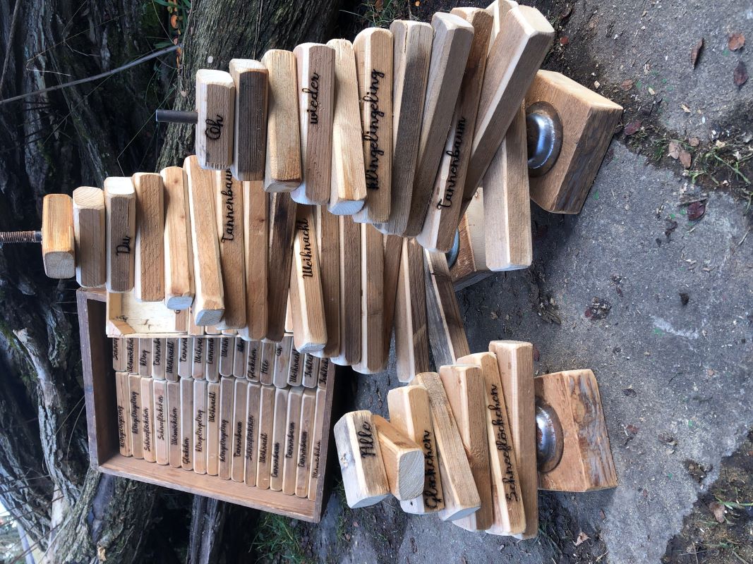 Weihnachtsbaumbausatz Upcycling